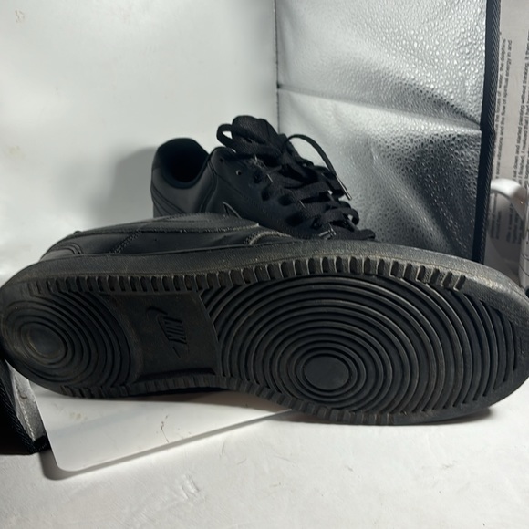 Nike AF 1 Men’s Sneakers size 13 in excellent condition like new - Picture 3 of 6